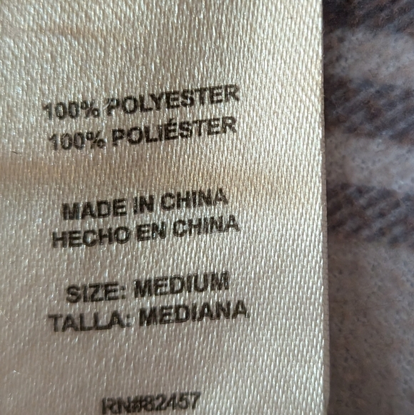 Peanuts Pajama Set - Picture 3 of 8